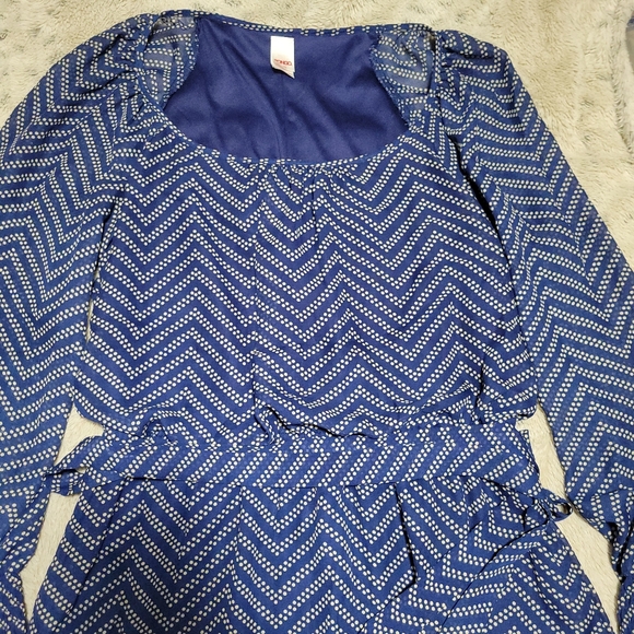 Blue Chevron Pattern Dress - Picture 2 of 5